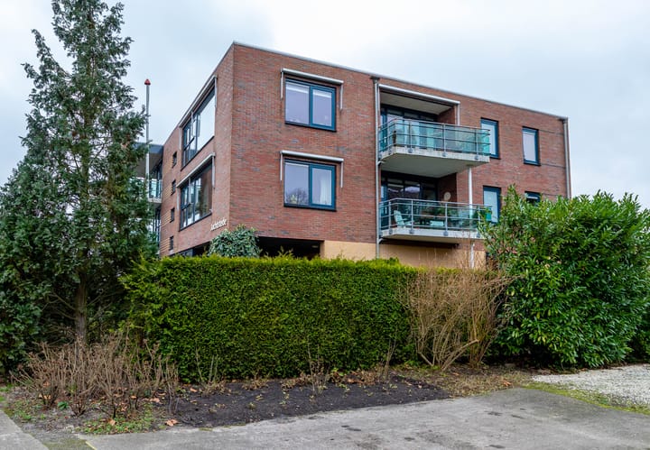 Photo 42 of Jachtlaan 4-B