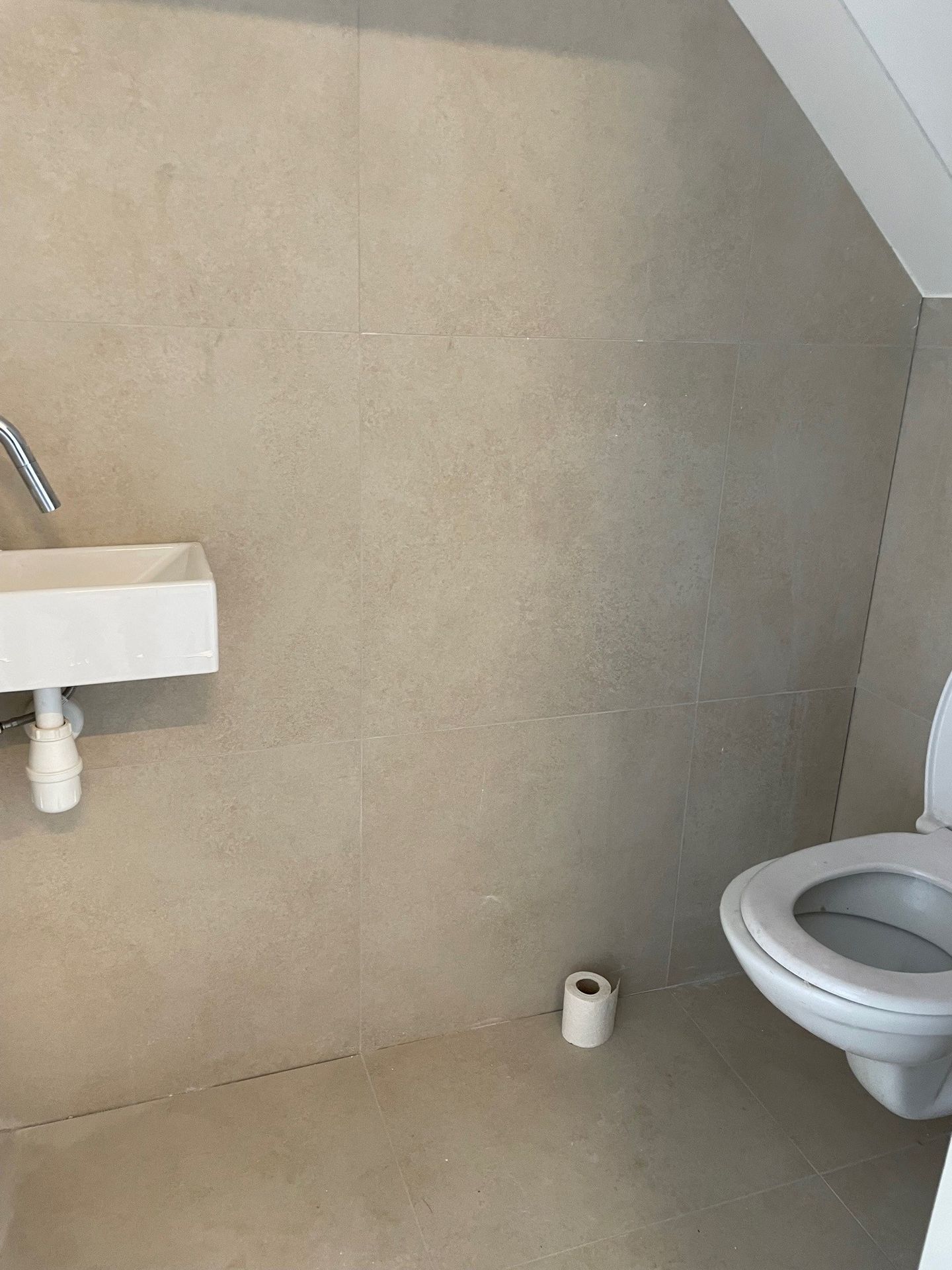 View photo 5 of Deutzstraat 54