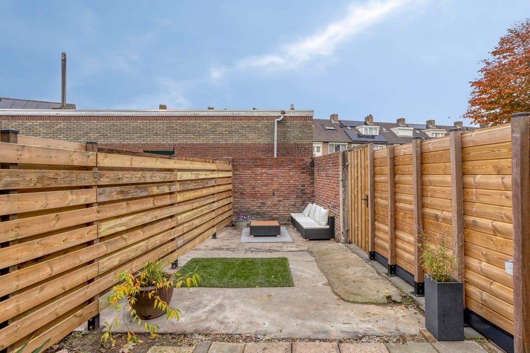 Foto 43 van Jan Tooropstraat 28