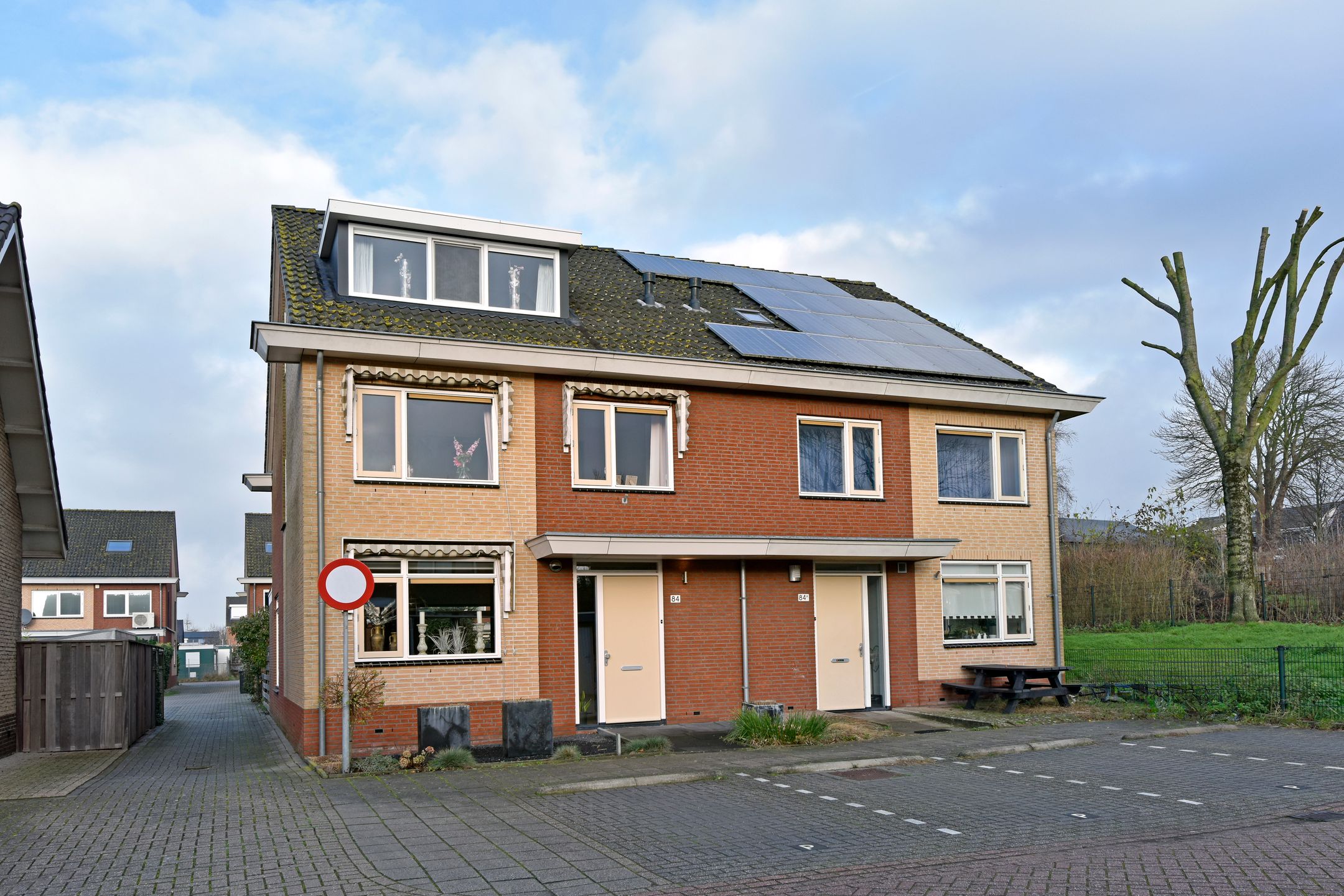 Buying a house in The Netherlands., Hertog Albrechtstraat 84