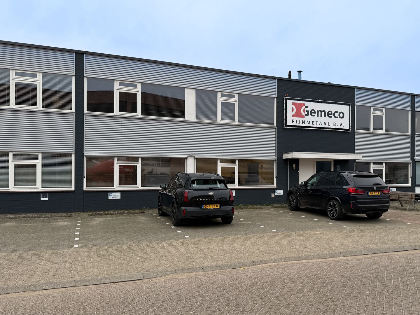 Bekijk foto 2 van Pampuslaan 143