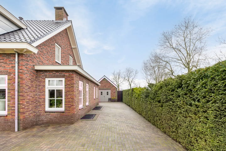 Photo 41 of Kerkweg 5