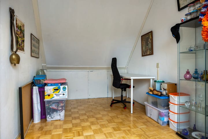 Photo 22 of Ernst Barlachrade 15