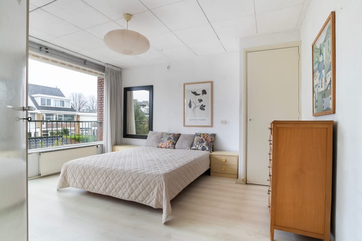 Photo 16 of Bizetlaan 13