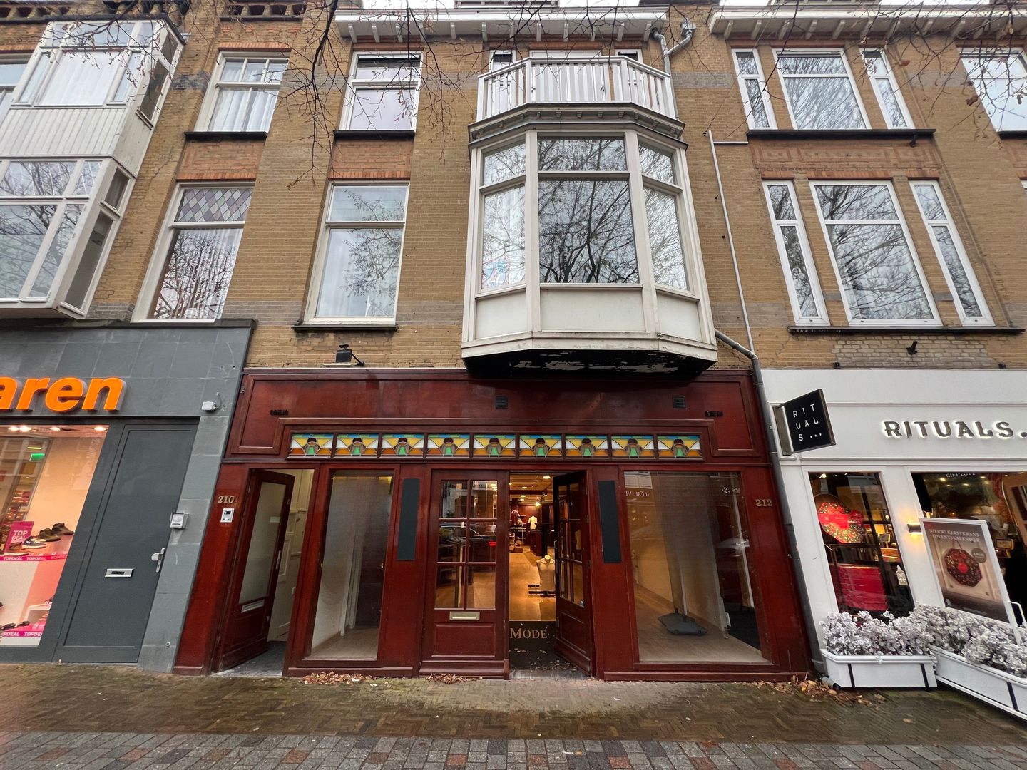 Bekijk foto 1 van Frederik Hendriklaan 212