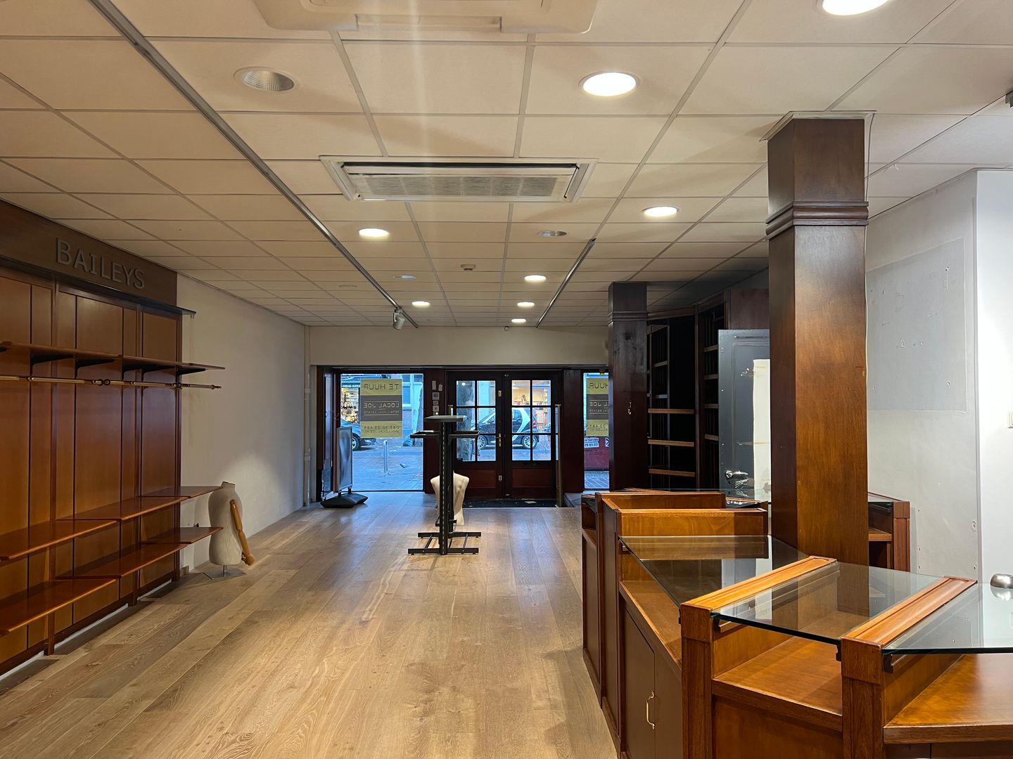 Bekijk foto 3 van Frederik Hendriklaan 212