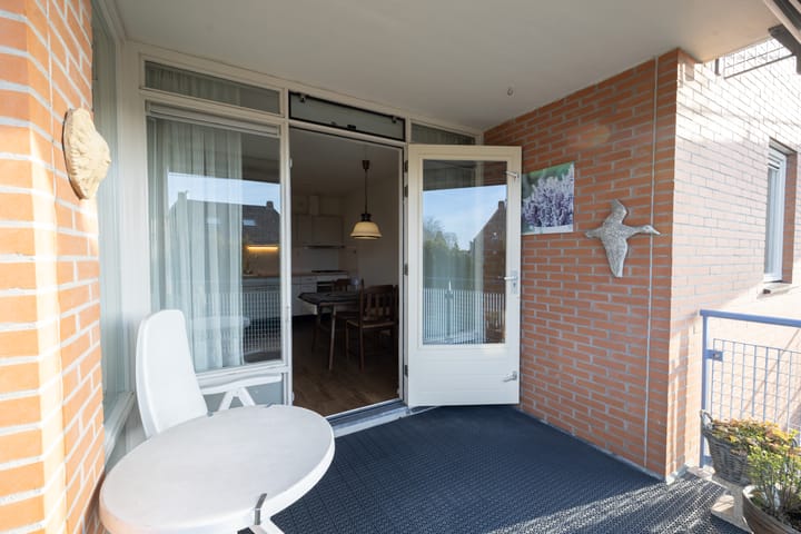 Foto 15 van Massenweg 79