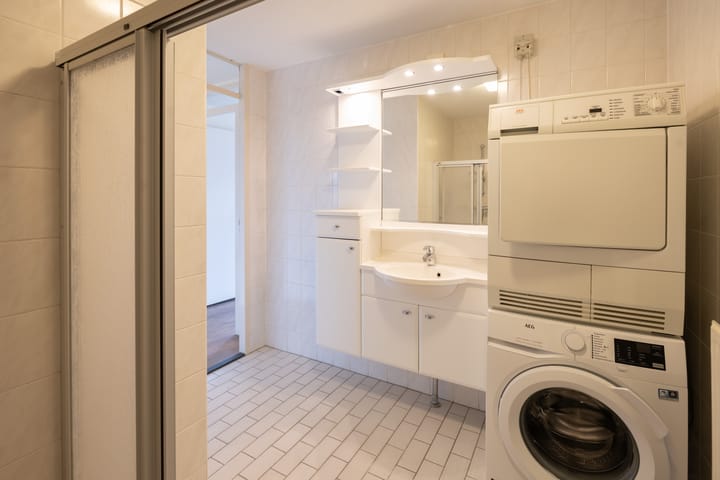 Foto 21 van Massenweg 79