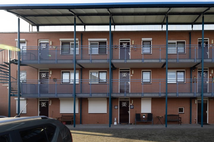 Foto 27 van Massenweg 79