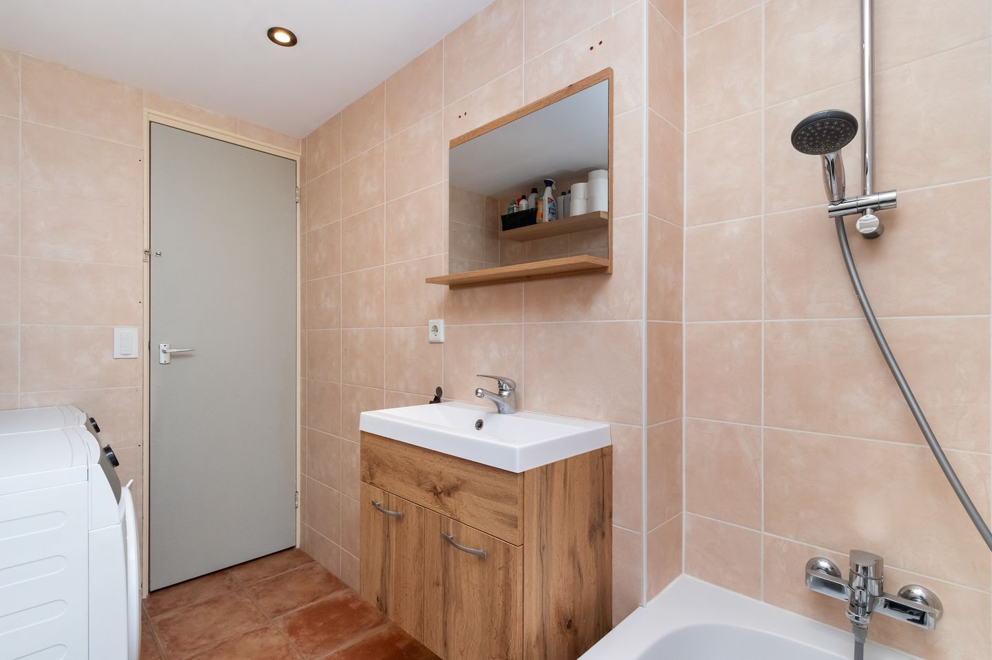 Photo 20 of Begoniastraat 7