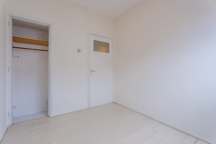 Foto 15 van Bloemerstraat 38