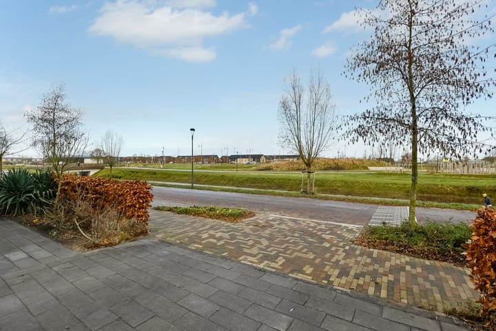 Foto 4 van Simon Carmiggeltstraat 20