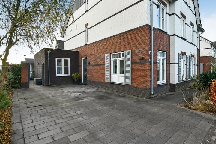 Foto 6 van Simon Carmiggeltstraat 20