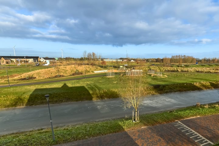 Foto 32 van Simon Carmiggeltstraat 20