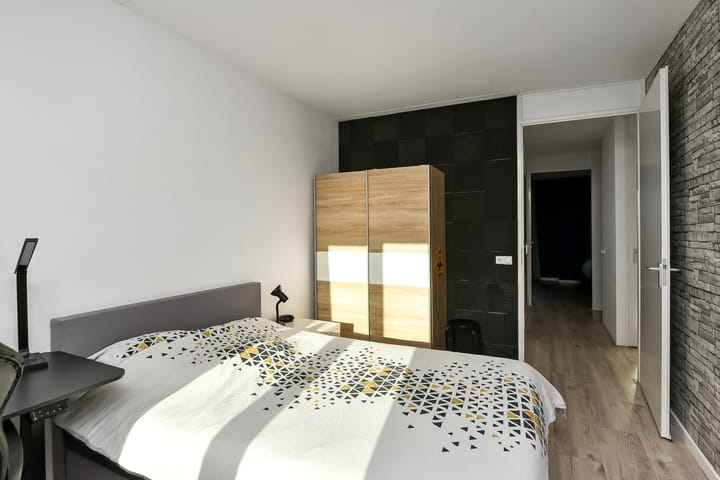 Foto 36 van Simon Carmiggeltstraat 20