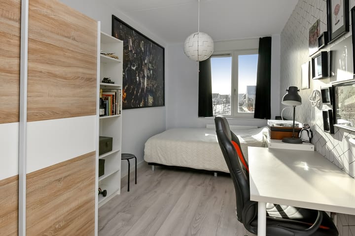 Foto 37 van Simon Carmiggeltstraat 20