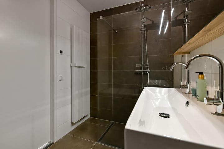 Foto 42 van Simon Carmiggeltstraat 20