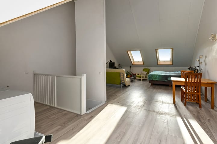 Foto 44 van Simon Carmiggeltstraat 20