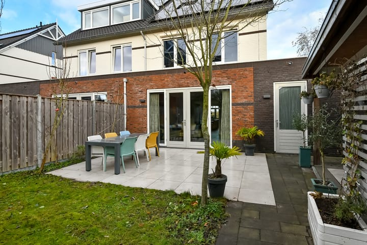 Foto 57 van Simon Carmiggeltstraat 20