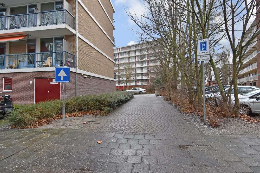 Foto 41 van Uitgeeststraat 179