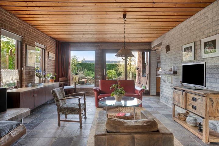 Foto 3 van Dennenlaan 4