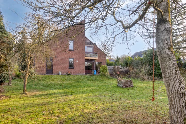 Foto 41 van Dennenlaan 4