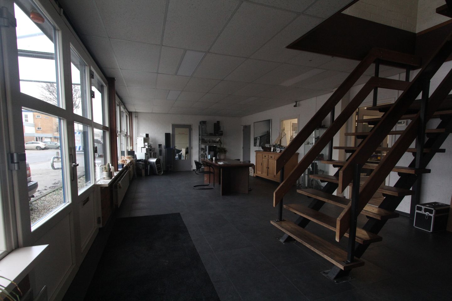 Bekijk foto 3 van Robert Peereboomweg 10