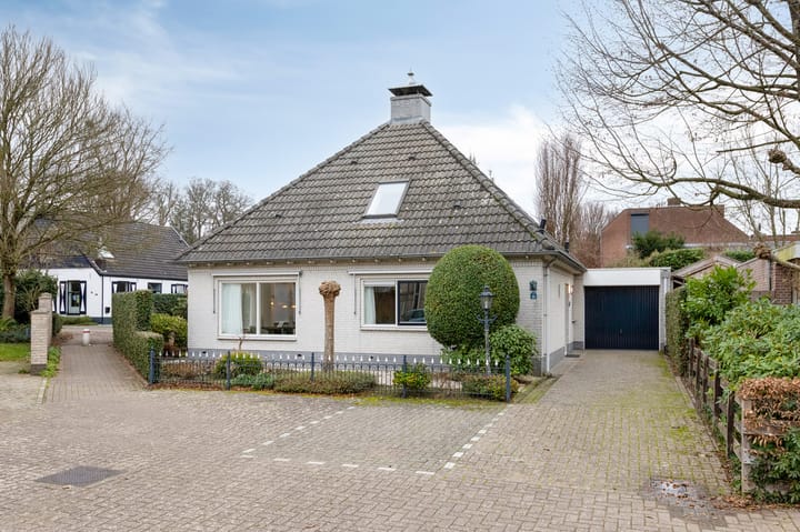 Foto 1 van Bernhaldelaan 30