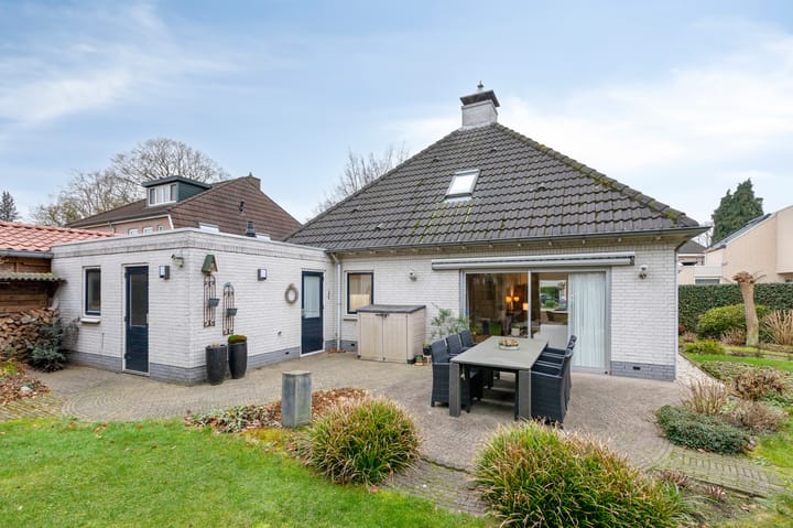 Foto 42 van Bernhaldelaan 30