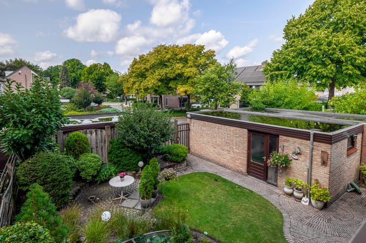 Foto 24 van Biezebeek 14