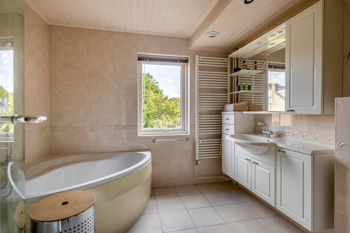 Foto 25 van Biezebeek 14