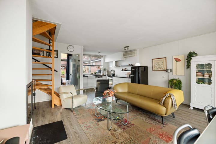 Photo 5 of Leeuwerik 2