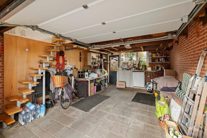 Photo 36 of Leeuwerik 2