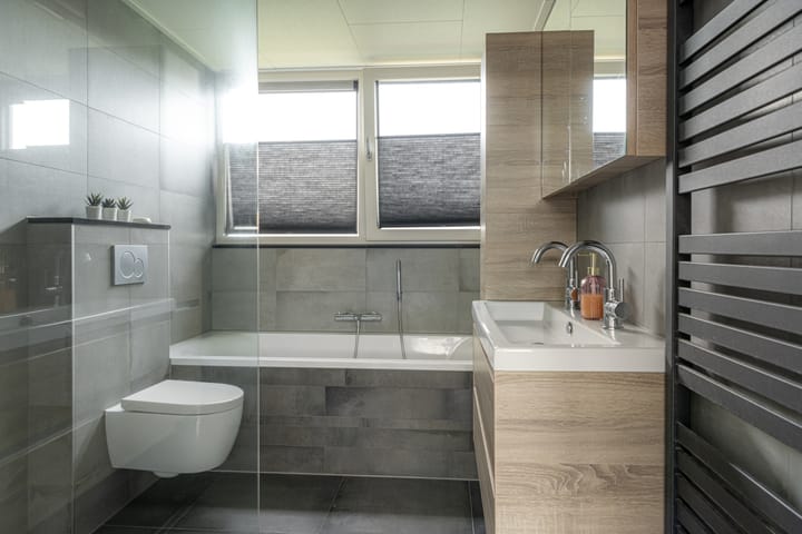 Foto 5 van Warring 83