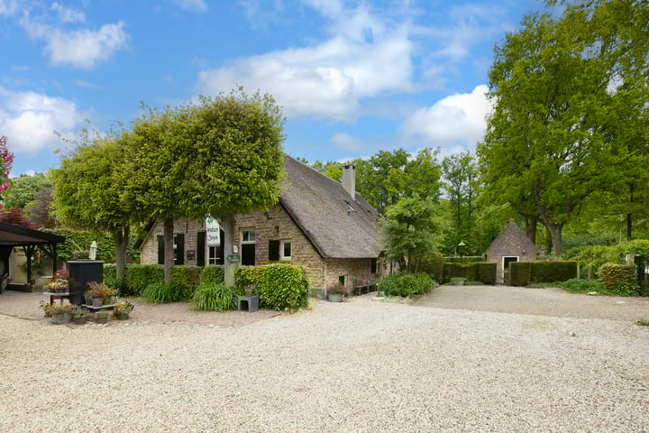 Foto 9 van Harderwijkerweg 397