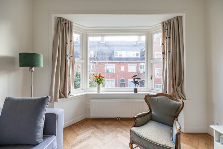 Foto 10 van Van der Waalsstraat 7-A