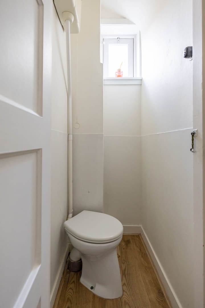 Foto 21 van Van der Waalsstraat 7-A