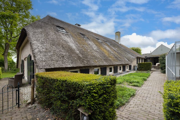 Foto 91 van Harderwijkerweg 397