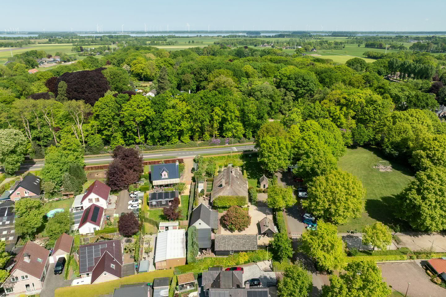 Photo 104 of Harderwijkerweg 397