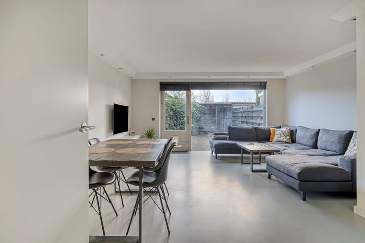 Foto 9 van Riethovenerf 13