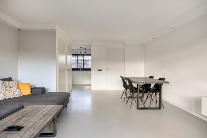 Foto 11 van Riethovenerf 13