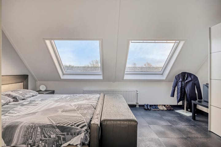 Foto 18 van Riethovenerf 13