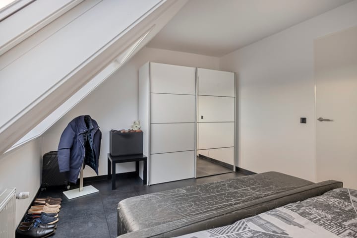 Foto 19 van Riethovenerf 13