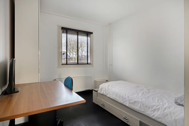 Foto 22 van Riethovenerf 13