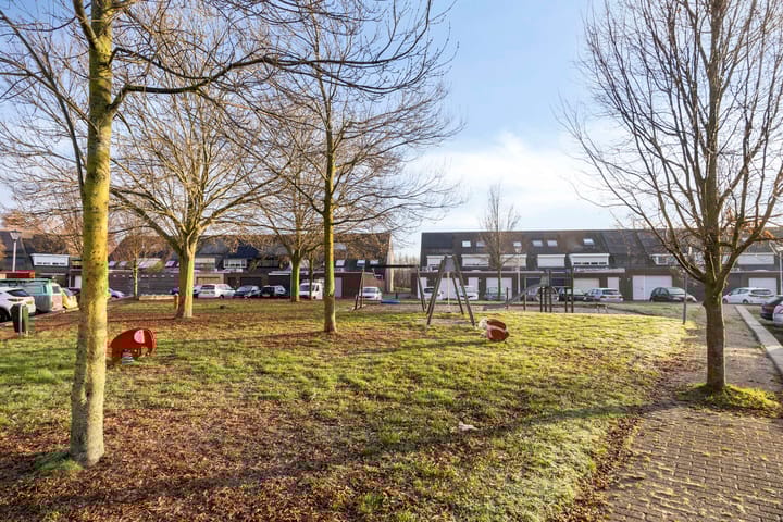 Foto 37 van Riethovenerf 13