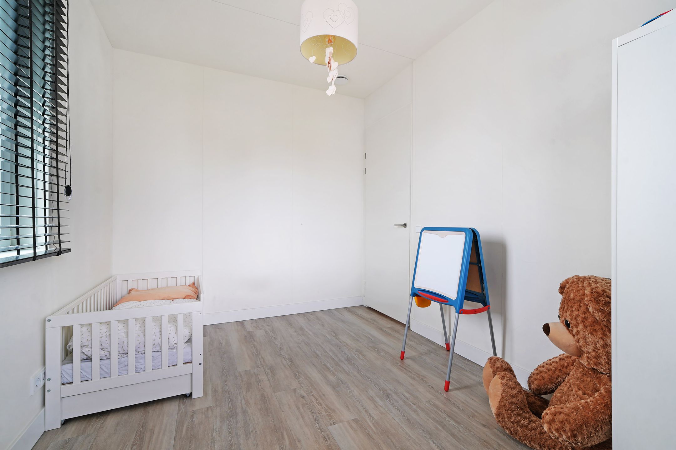 Photo 18 of Sardijngeulstraat 15