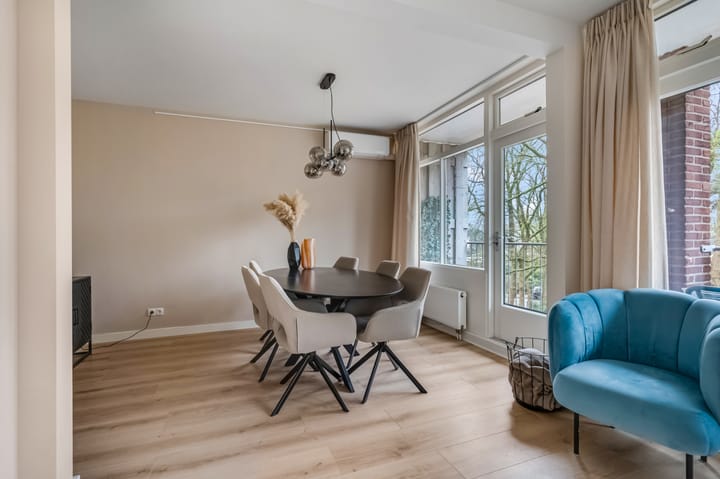 Photo 3 of Juliana van Stolberglaan 79