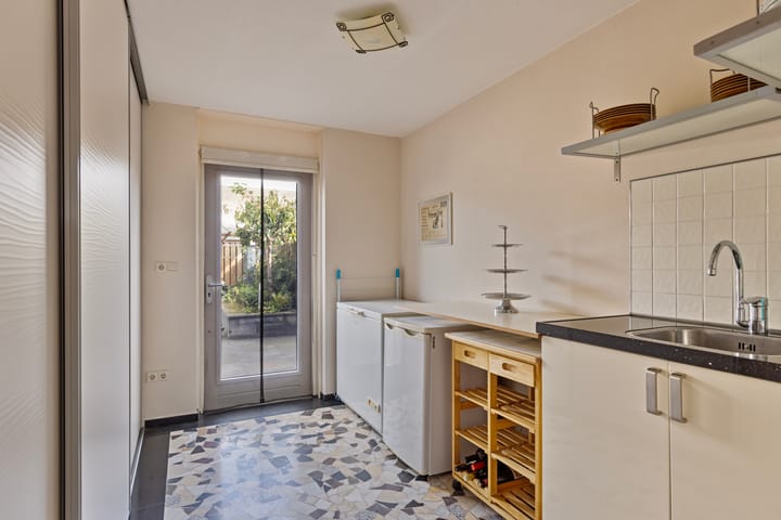 Foto 9 van Waterviolier 190