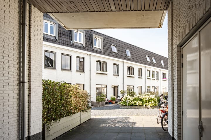 Photo 40 of Prinses Amaliaplaats 2