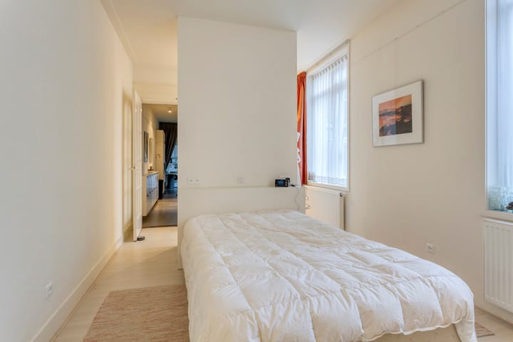 Photo 4 of Jan Lutmastraat 19